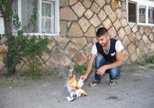 Oltulu piyanistten ilgi çekici tepki