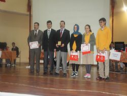 9'uncu sınıflar bilgilerini yarıştırdı