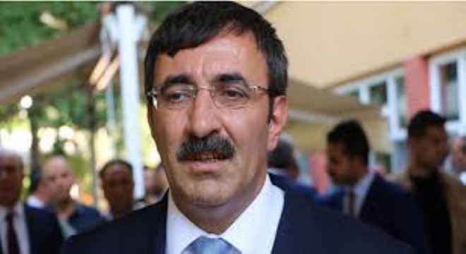 AK Parti'den sağlık hizmeti