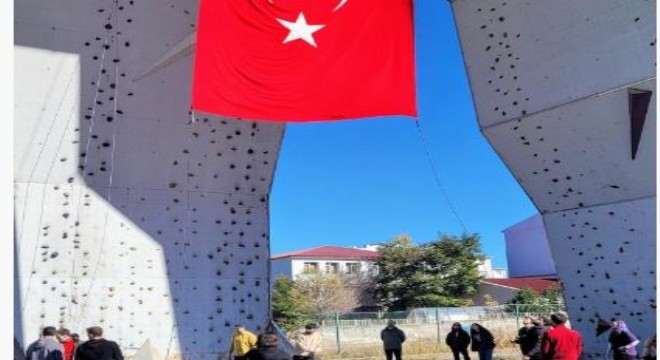ATAUNİ'de Cumhuriyet Tırmanışı etkinliği