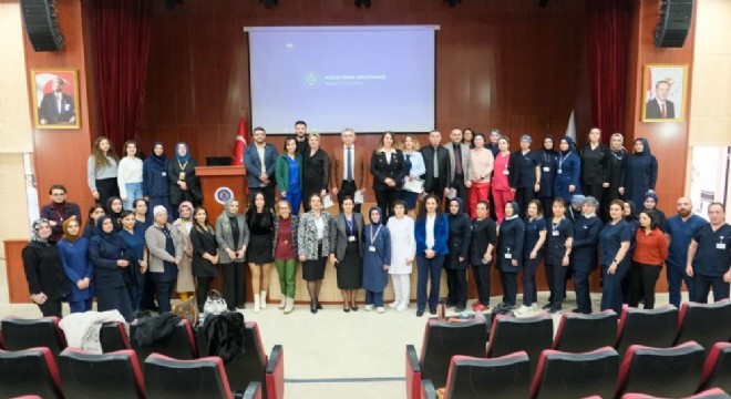 ATAUNİV'de rehber hemşirelik değerlendirildi