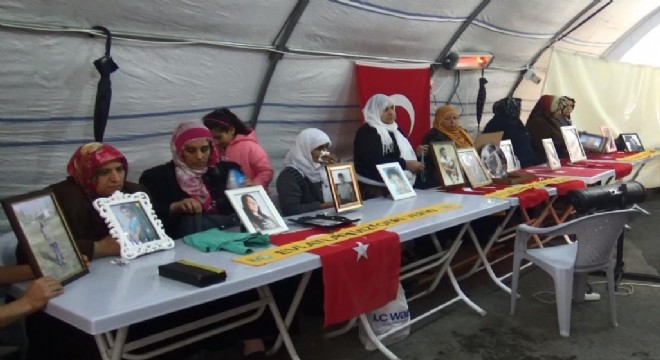 Ailelerin evlat nöbeti 128'nci gününde