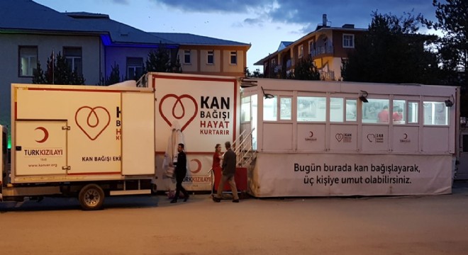 Aşkaleliler bağışta yarıştı