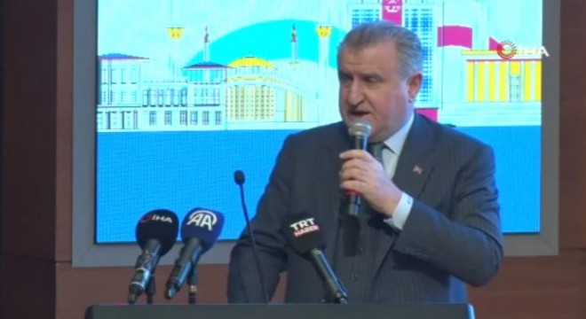 Bak gençlere seslendi