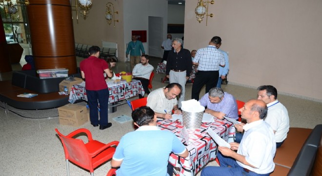 Belediye çalışanları bağışta yarıştı