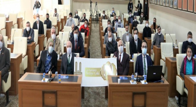 Büyükşehir'den atlı spor kulüplerine yem desteği