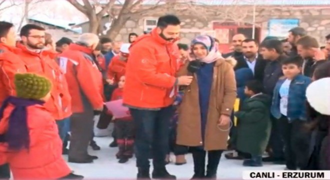 Canlı yayında öğrencilere karne sürprizi