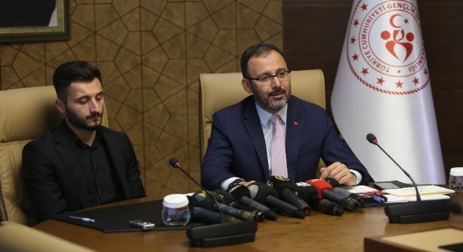 Cenk Şahin'e övgü yağıyor