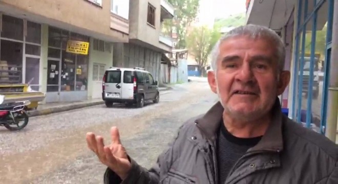 Ceviz büyüklüğünde dolu yağdı