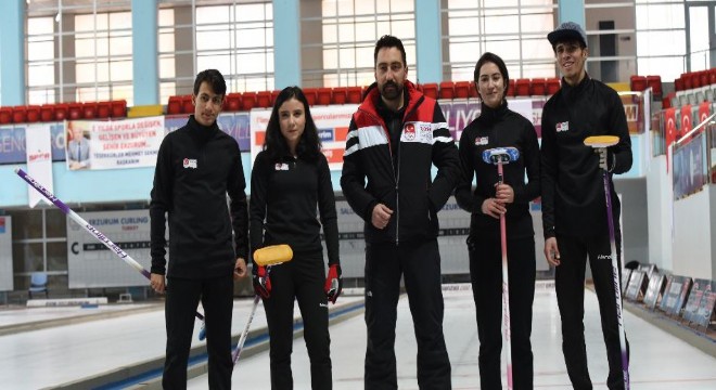 Curling Milli Takımı İsviçre'de