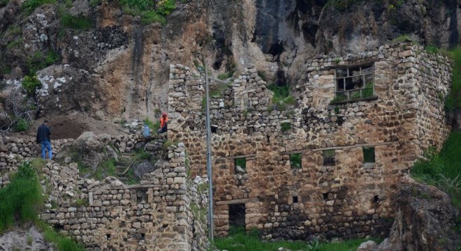 DAP'tan Çukurca'ya tarih desteği
