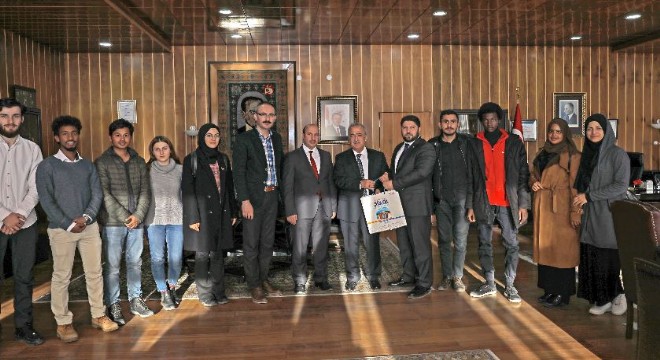 “Doğu'dan Batı'ya Adil Bir Dünyaya”