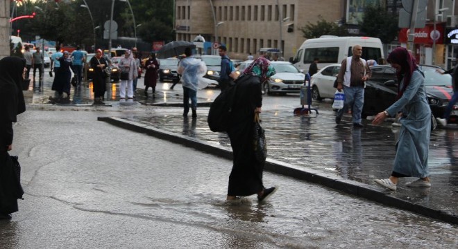 Doğuda sağanak yağış ve rüzgar uyarısı