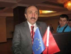 ‘Erzurumlunun tarihi bembeyazdır'