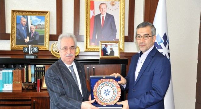ETÜ'den URMİYE Üniversitesi ile işbirliği protokolü