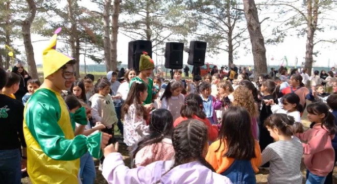 ETÜ piknik alanında 23 Nisan Şenliği
