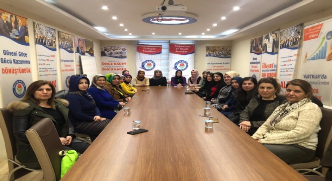 Eğitim-Bir-Sen'den Kadınlar Günü değerlendirmesi