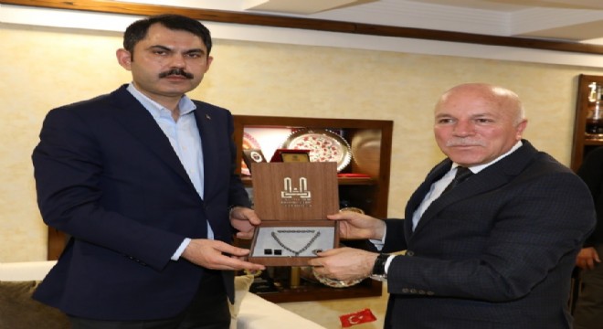 Emeklilerden Sekmen'e konut teşekkürü