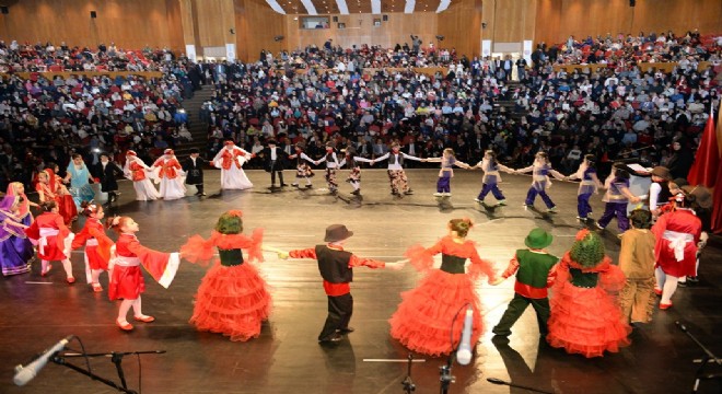 Erzurum'da 23 Nisan coşkusu