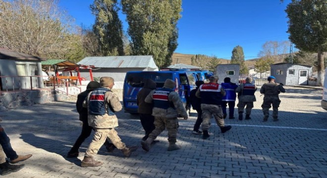 Erzurum'da 59 düzensiz göçmen yakalandı.