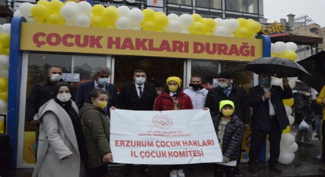 Erzurum'da 'Çocuk Hakları Durağı' açıldı