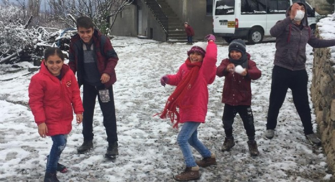 Erzurum'da okullar tatil