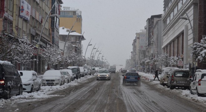 Erzurumlu Memiş ve Sekmen'den erteleme bekliyor