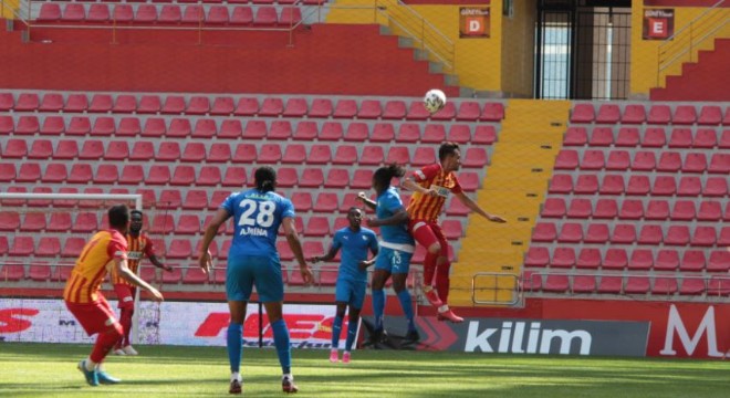 Erzurumspor deplasmanda 2'de 2 yaptı