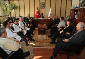 Yılın Hekimi Güzel'e duygusal veda