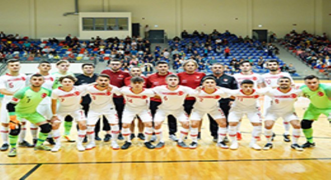 Fırat Şaşi Futsal U19 Milli Takımı'nda