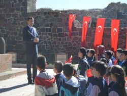 Gençler ecdadıyla buluştu