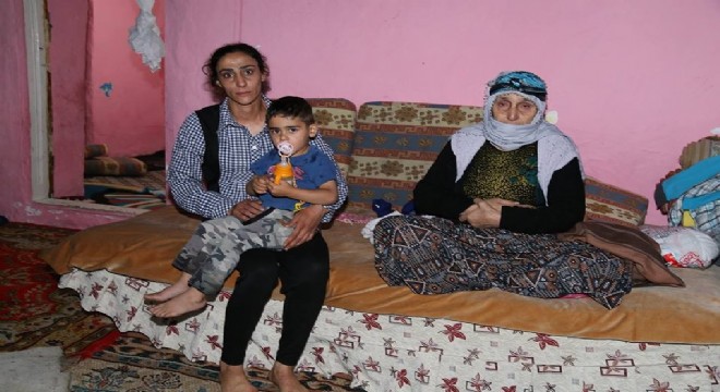 Gecekondu yağmura dayanamadı