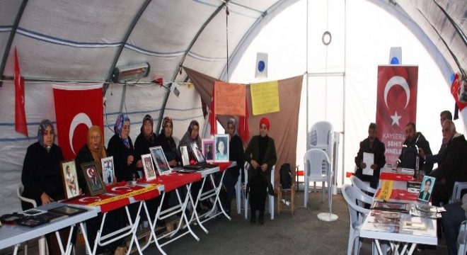 HDP önündeki evlat nöbeti 106'ncı gününde