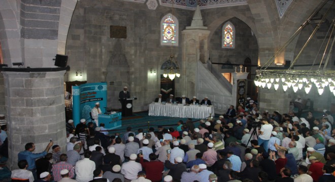 Hafız Sert Erzurum'u gururlandırdı