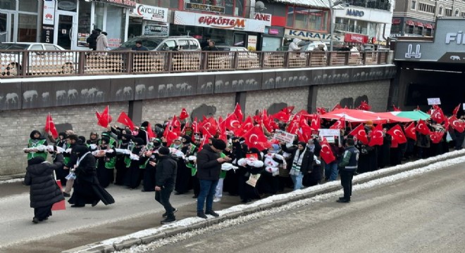 Hainlere lanet, Şehitlere rahmet