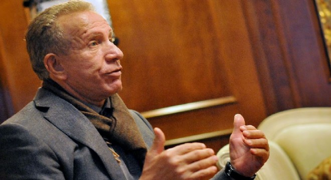 Handke'ye tepki yağıyor