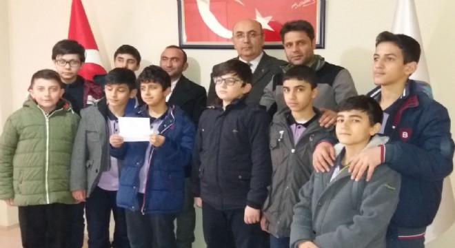 Harçlıklarını Mehmetçik Vakfı'na bağışladılar
