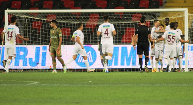 Hatayspor'da 3 yeni pozitif vaka daha!