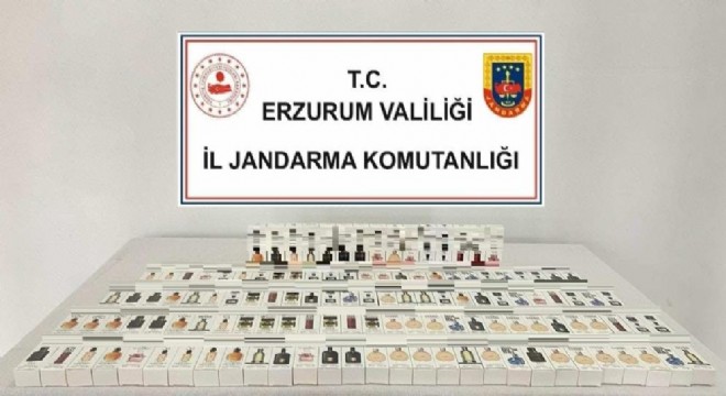 Horasan'da kaçak parfüm operasyonu