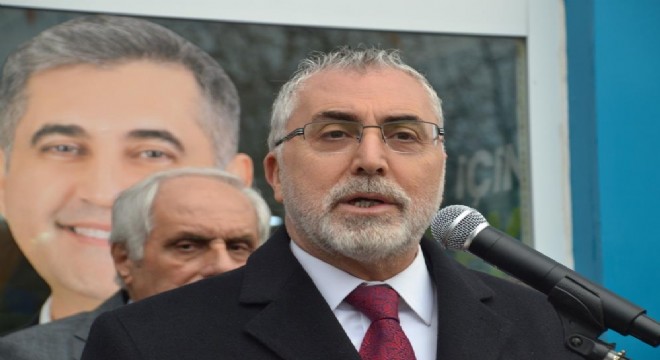 Işıkhan: 'Önümüzde bir demokrasi sınavı var'