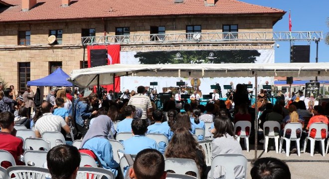 İzmir DSO Erzurum'da konser verecek