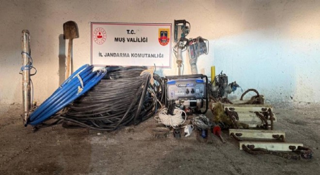 Jandarmadan kaçak kazı operasyonu