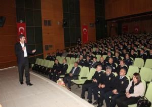 Baran Fotografik Hafıza Teknikleri'ni anlattı