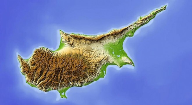 KKTC'de Tatar ve Üstel anketlerde açık ara önde