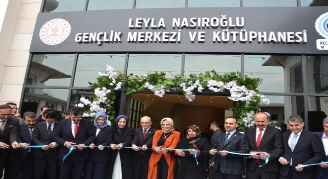 Kacır: 'Gençlere yatırım geleceğe yatırım'