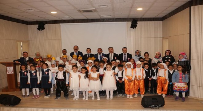 Küçük öğırencilerin neşesi görülmeye değerdi