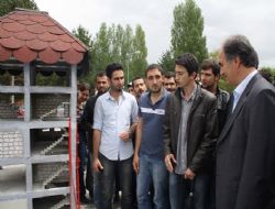 Mühendis adayları, 6 katlı model inşa etti 