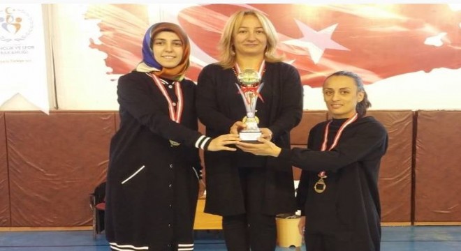 Masa Tenisinde Erzurum'u temsil edecekler