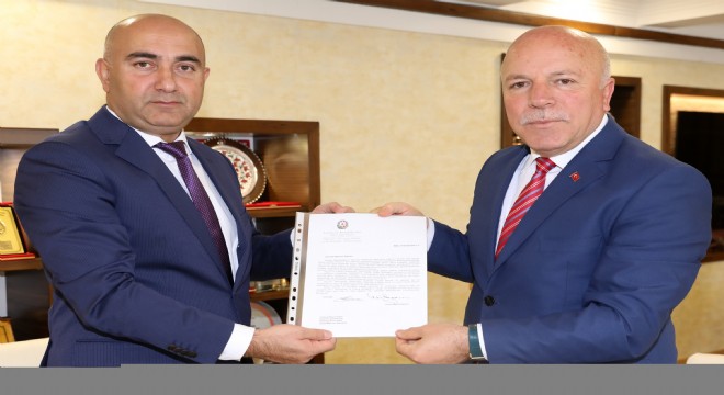 Memmedyarov'dan Sekmen'e teşekkür mektubu