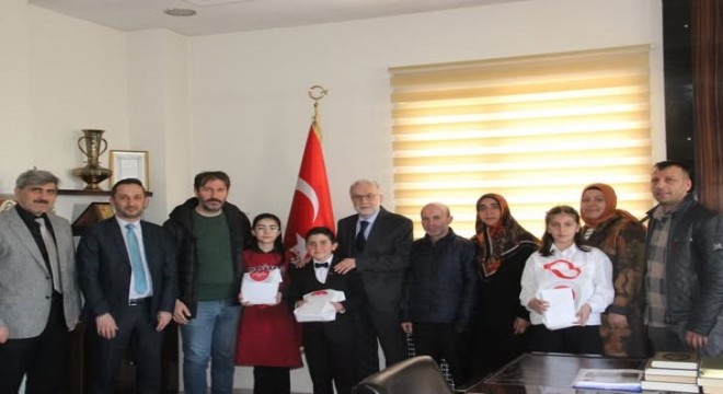 Milli Şair Akif'e vefada yarıştılar